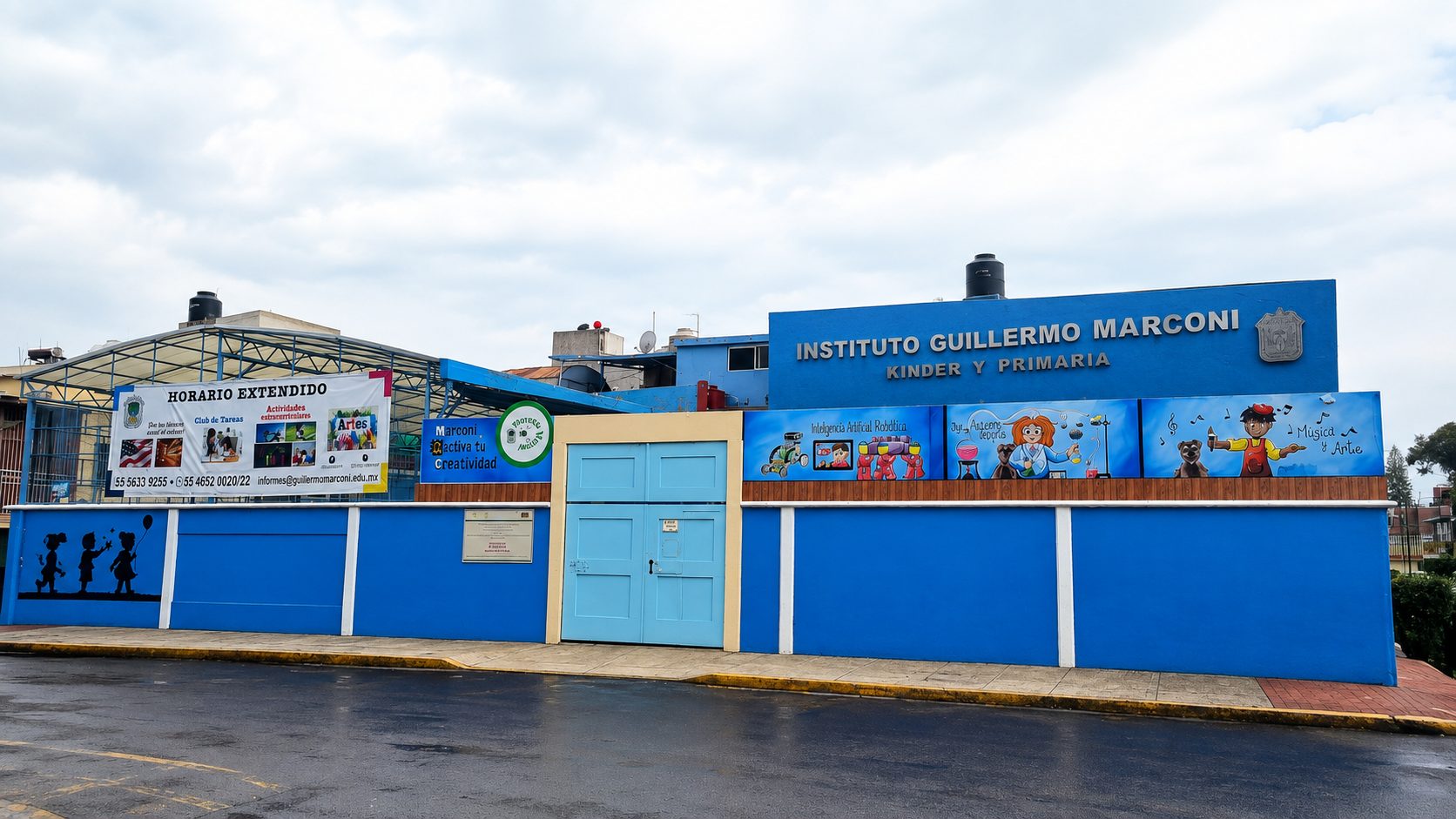 Fachada del Instituto Guillermo Marconi, Kínder y Primaria
